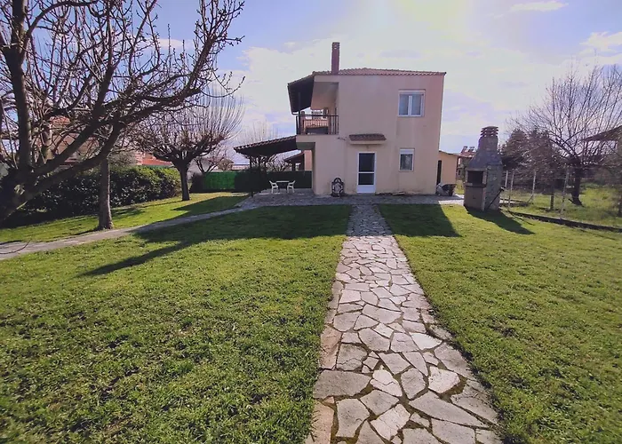 Kerasies 公寓 Karianí